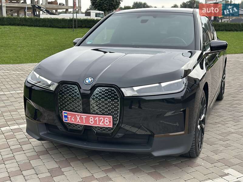 BMW iX 2021