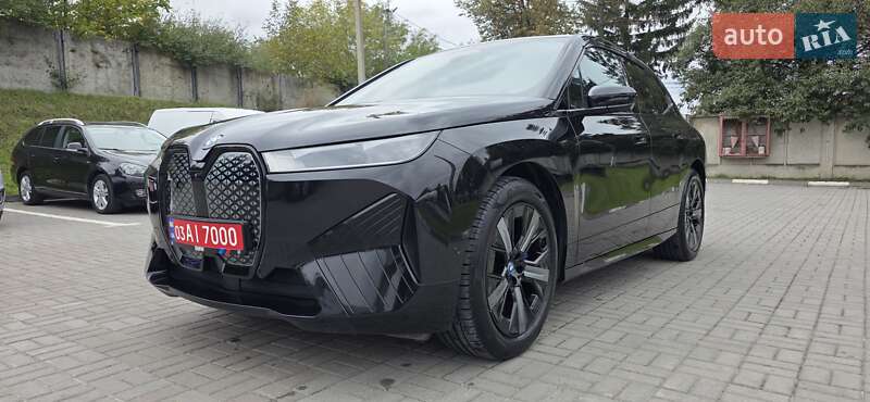 BMW iX 2023