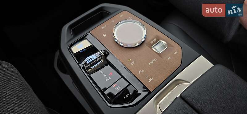 Позашляховик / Кросовер BMW iX 2022 в Тернополі фото 72 Позашляховик / Кросовер BMW iX 2022 в Тернополі