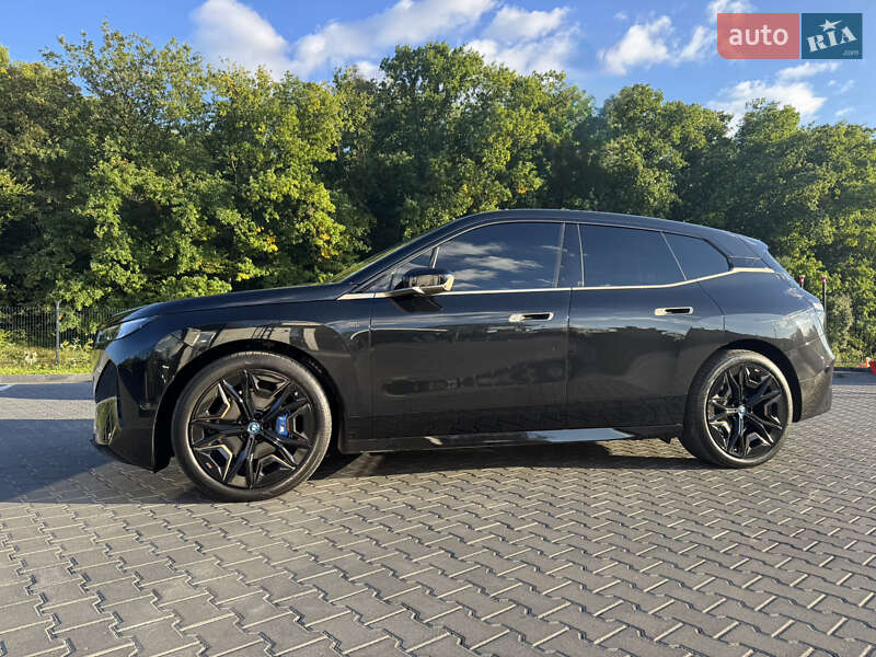Внедорожник / Кроссовер BMW iX 2023 в Ужгороде