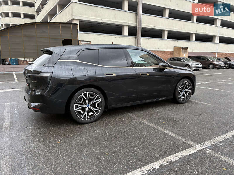 Позашляховик / Кросовер BMW iX 2022 в Києві фото 27 Позашляховик / Кросовер BMW iX 2022 в Києві