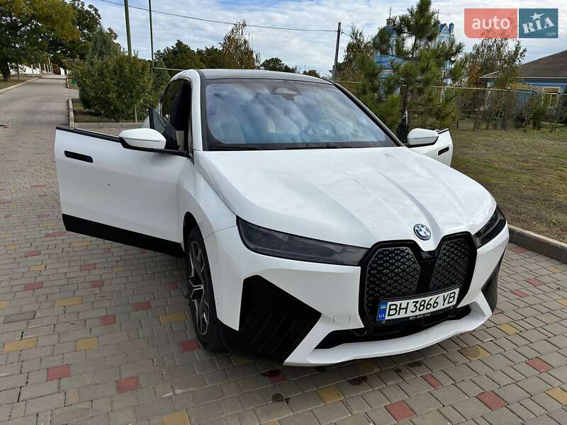 Внедорожник / Кроссовер BMW iX 2024 в Измаиле