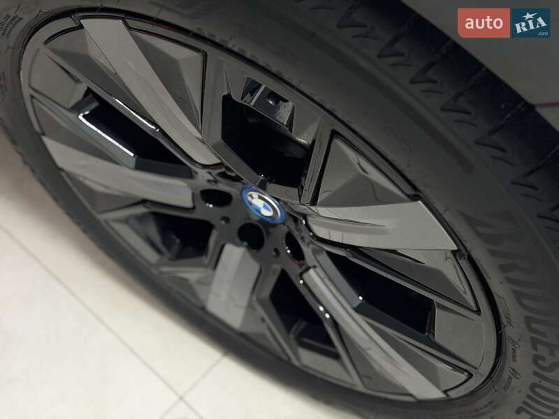 Внедорожник / Кроссовер BMW iX 2022 в Тернополе