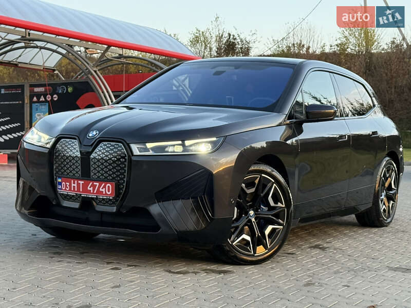 Внедорожник / Кроссовер BMW iX 2023 в  фото Внедорожник / Кроссовер BMW iX 2023 в