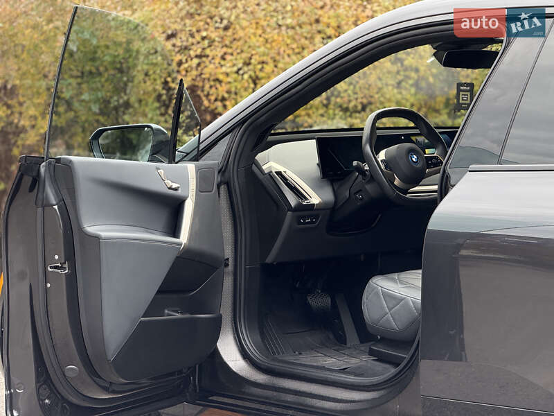 Внедорожник / Кроссовер BMW iX 2022 в Тернополе фото 22 Внедорожник / Кроссовер BMW iX 2022 в Тернополе