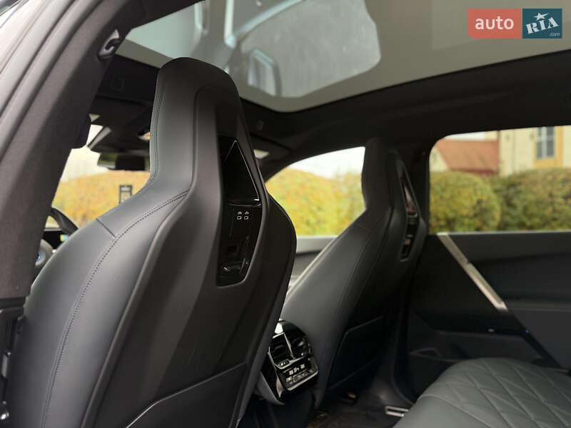Внедорожник / Кроссовер BMW iX 2022 в Тернополе фото 40 Внедорожник / Кроссовер BMW iX 2022 в Тернополе