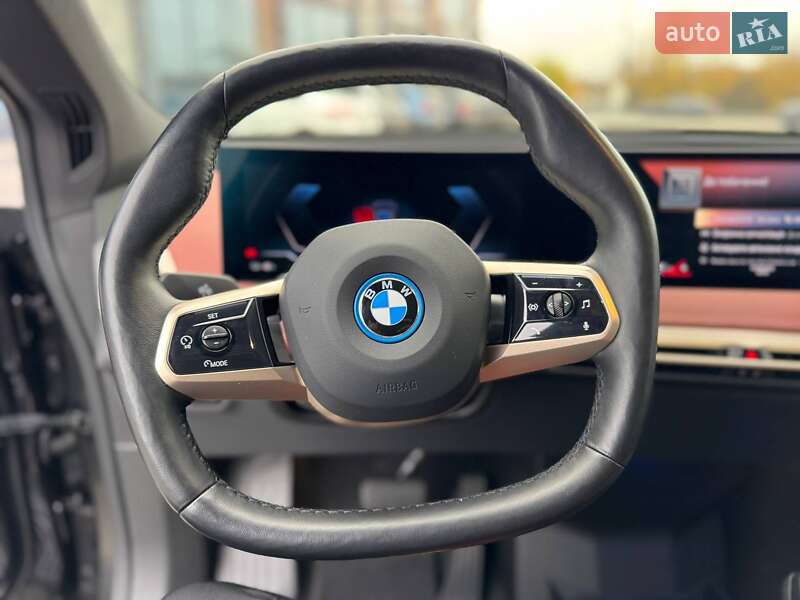 Внедорожник / Кроссовер BMW iX 2022 в Киеве фото 17 Внедорожник / Кроссовер BMW iX 2022 в Киеве