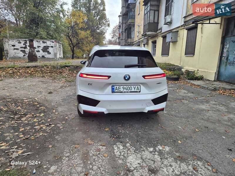 Внедорожник / Кроссовер BMW iX 2023 в Каменском