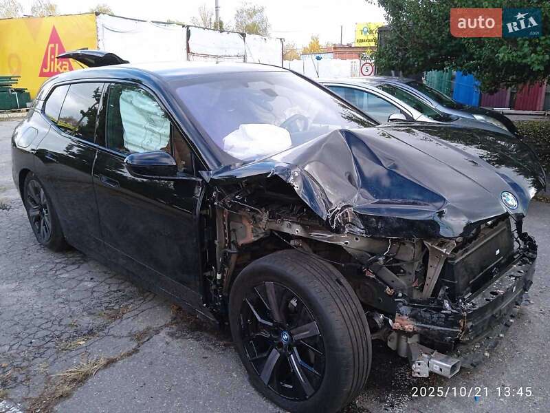 Позашляховик / Кросовер BMW iX 2023 в Кременчуці фото 9 Позашляховик / Кросовер BMW iX 2023 в Кременчуці