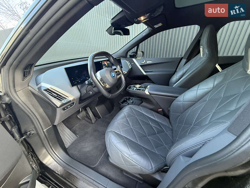 Внедорожник / Кроссовер BMW iX 2021 в Ивано-Франковске