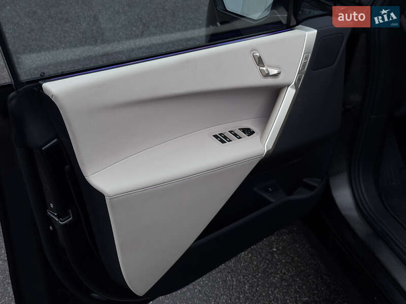 Внедорожник / Кроссовер BMW iX 2022 в Киеве