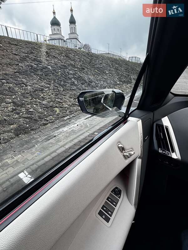 Внедорожник / Кроссовер BMW iX 2023 в Ровно