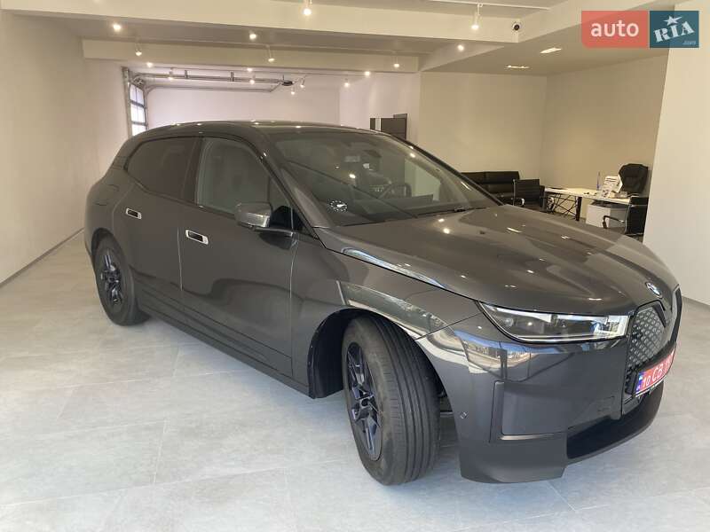 Внедорожник / Кроссовер BMW iX 2023 в Ирпене