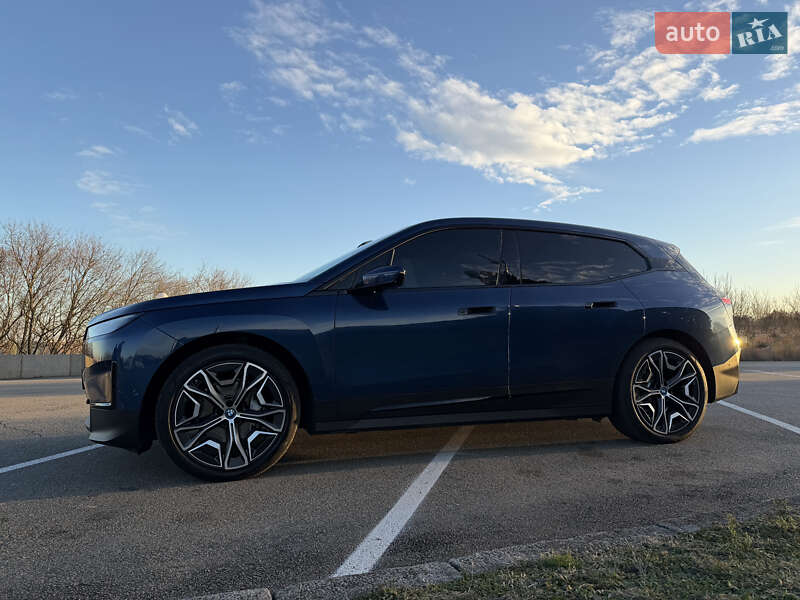 Внедорожник / Кроссовер BMW iX 2022 в Киеве