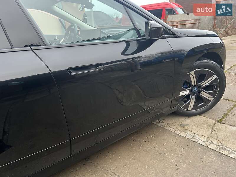 Позашляховик / Кросовер BMW iX 2022 в Тернополі