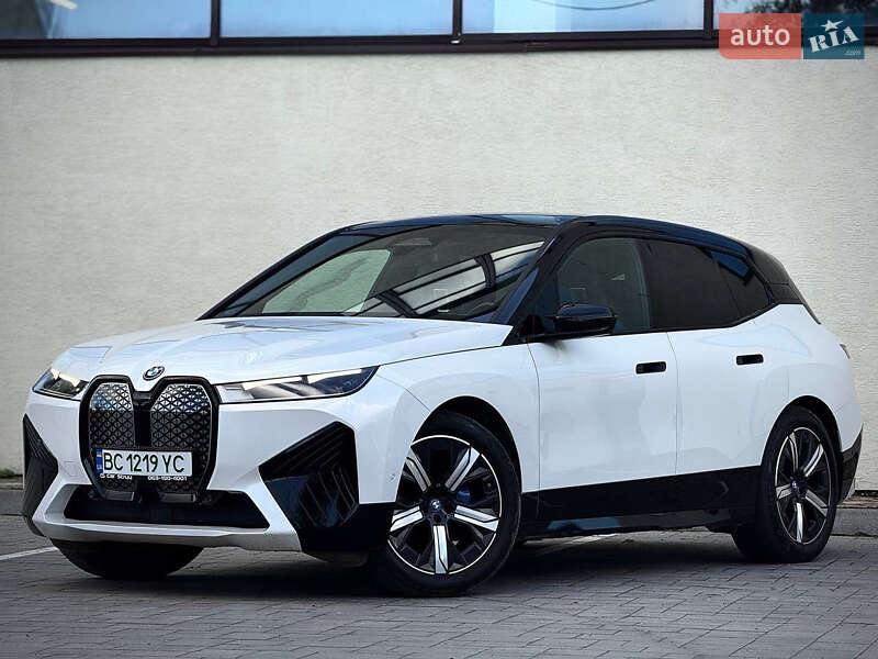 Позашляховик / Кросовер BMW iX 2021 в Стрию