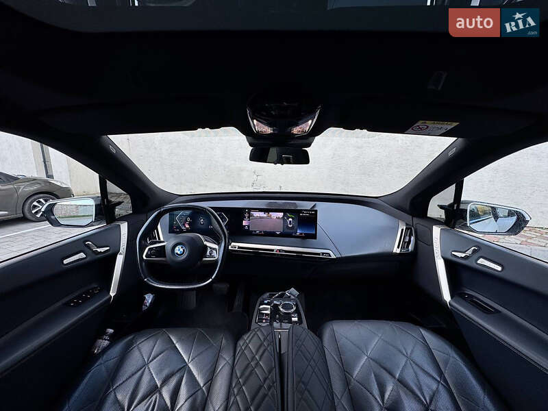 Позашляховик / Кросовер BMW iX 2021 в Стрию