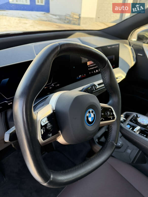 Внедорожник / Кроссовер BMW iX 2024 в Ровно