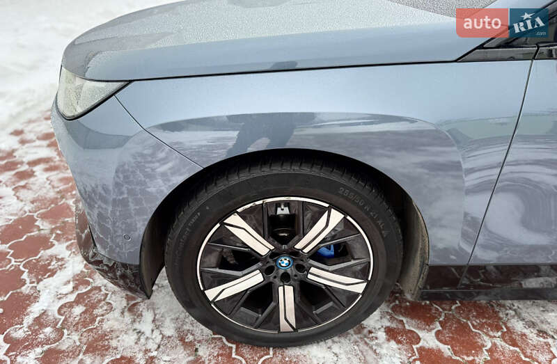 Внедорожник / Кроссовер BMW iX 2021 в Киеве