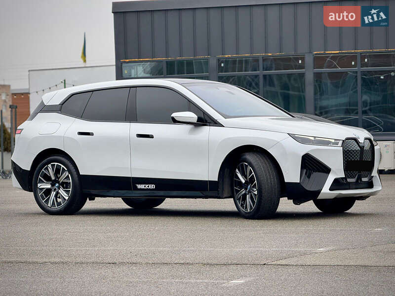 Внедорожник / Кроссовер BMW iX 2022 в Киеве