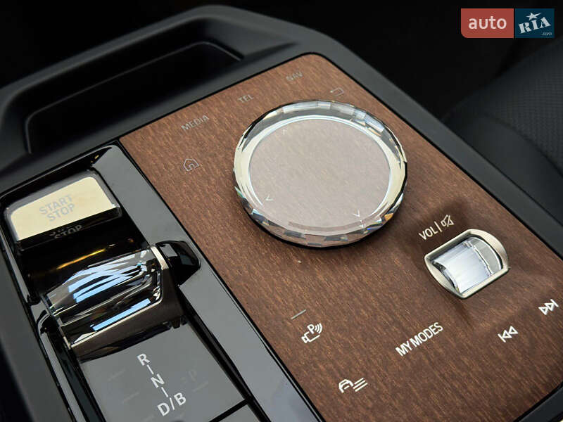 Внедорожник / Кроссовер BMW iX 2022 в Киеве