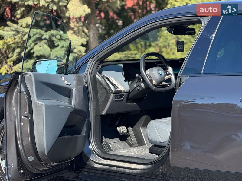 Внедорожник / Кроссовер BMW iX 2022 в Тернополе