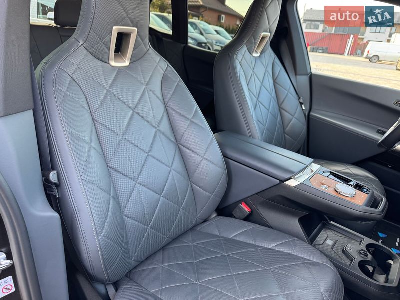 Внедорожник / Кроссовер BMW iX 2023 в Ровно