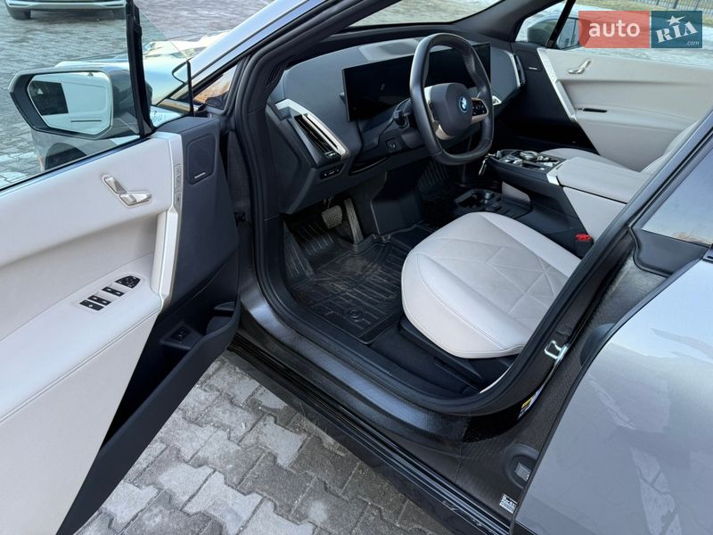 Внедорожник / Кроссовер BMW iX 2024 в Черкассах