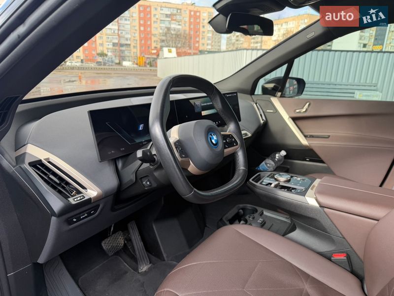 Внедорожник / Кроссовер BMW iX 2023 в Александрие