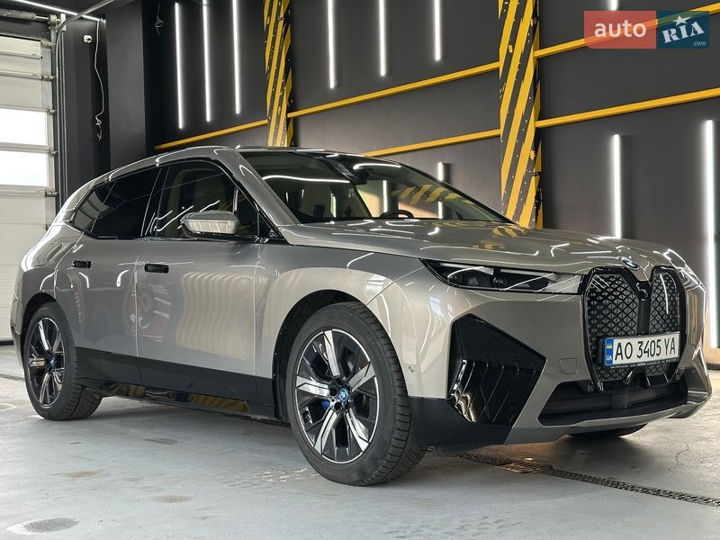 Внедорожник / Кроссовер BMW iX 2022 в Хусте