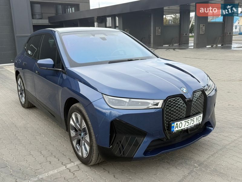 Внедорожник / Кроссовер BMW iX 2024 в Ужгороде