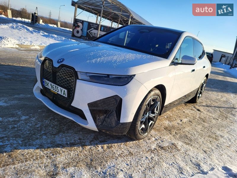 Внедорожник / Кроссовер BMW iX 2024 в Львове