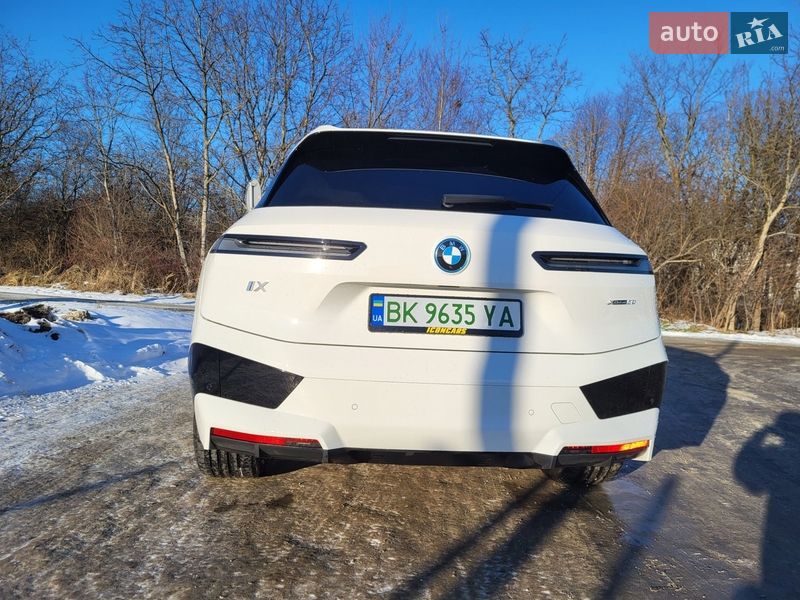 Внедорожник / Кроссовер BMW iX 2024 в Львове