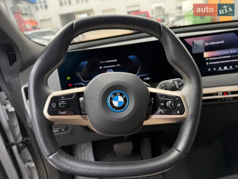 BMW iX 2024 VIN WB523CF07SCT32720 фото оголошення 33 з 108