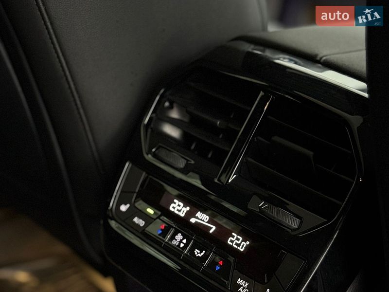 Внедорожник / Кроссовер BMW iX 2022 в Тернополе