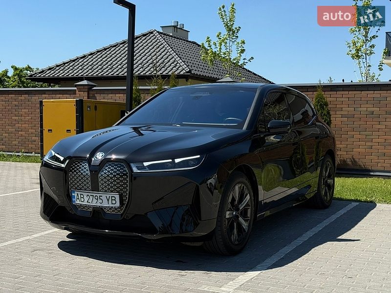 BMW iX 2023
