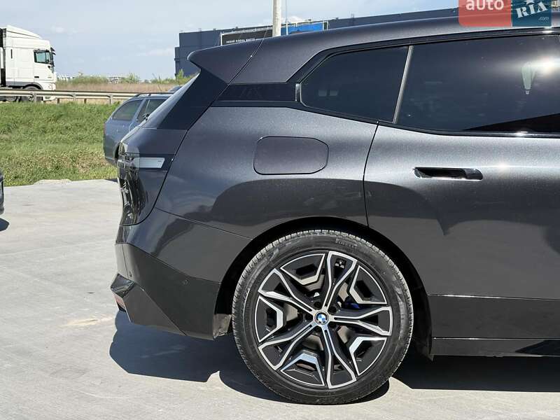 Внедорожник / Кроссовер BMW iX 2022 в Львове