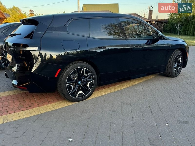 Позашляховик / Кросовер BMW iX 2024 в Володимирі