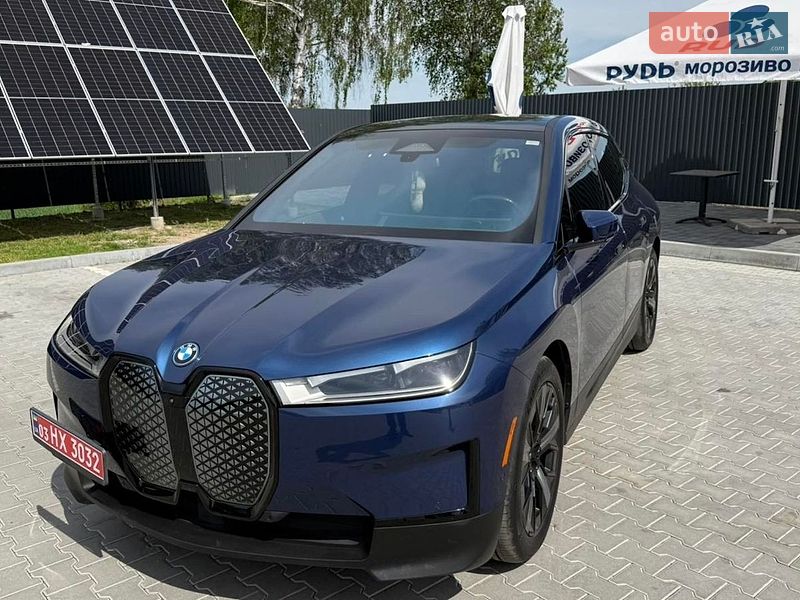 BMW iX 2021