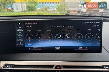 Позашляховик / Кросовер BMW iX 2022 в Рівному