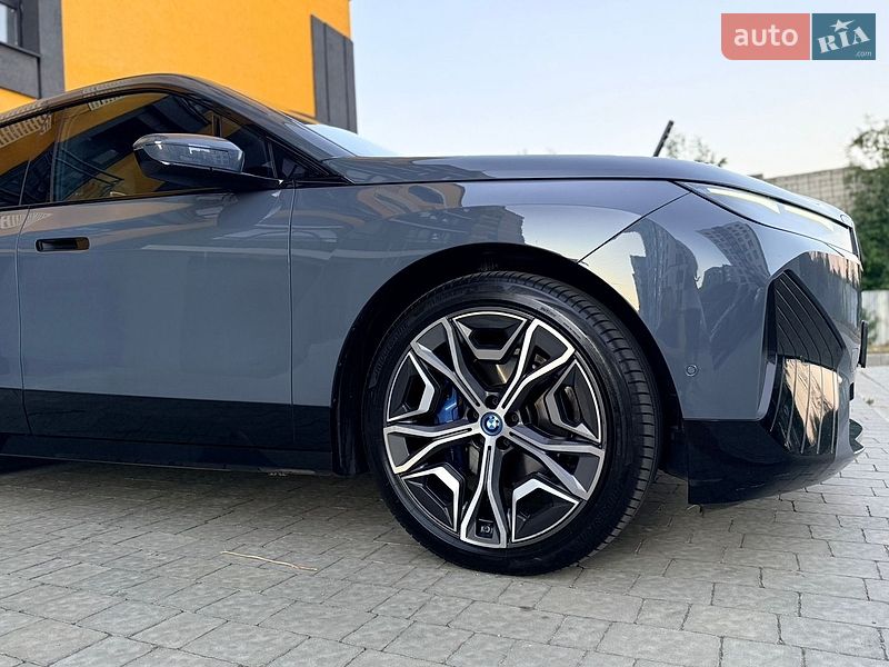 Позашляховик / Кросовер BMW iX 2022 в Івано-Франківську
