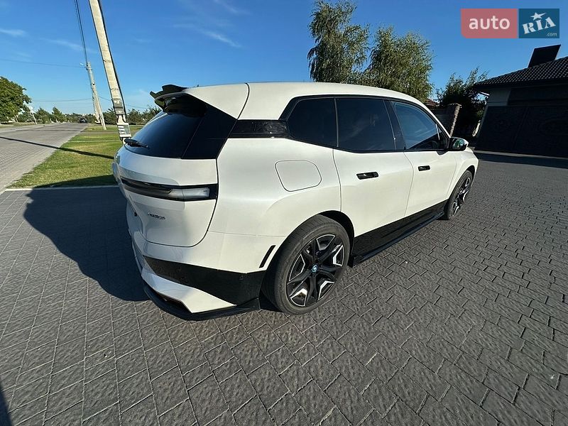 Внедорожник / Кроссовер BMW iX 2022 в Ровно