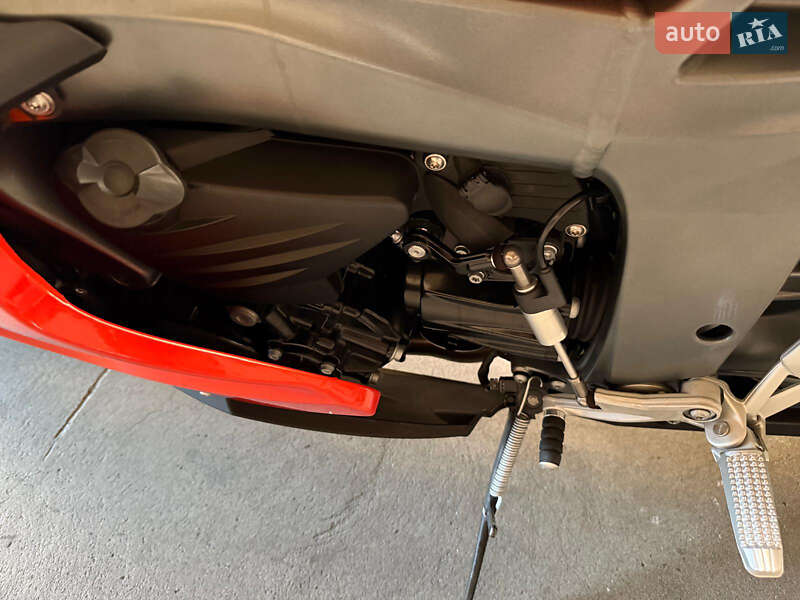 Мотоцикл Спорт-туризм BMW K 1300S 2009 в Києві фото 16 Мотоцикл Спорт-туризм BMW K 1300S 2009 в Києві