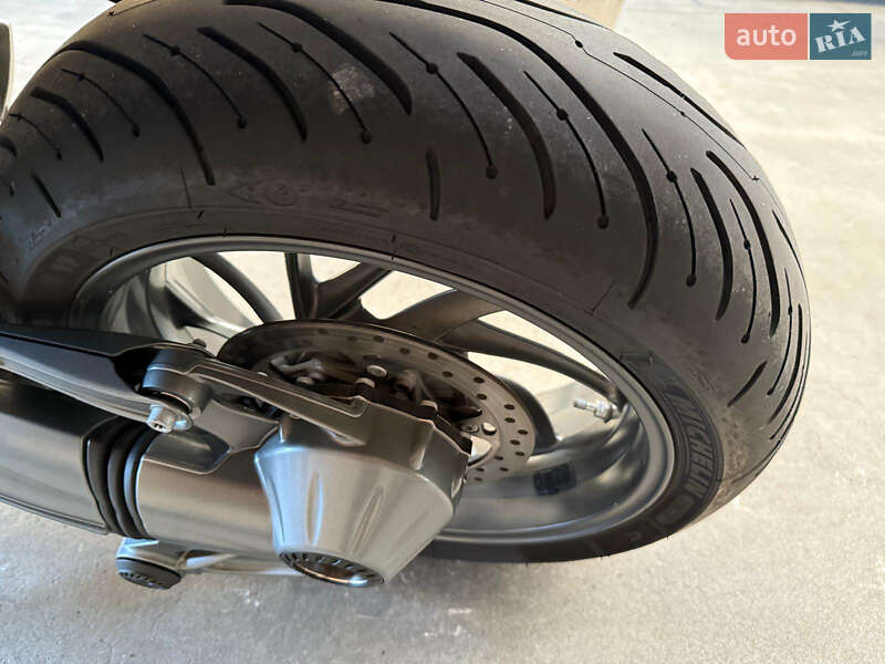 Мотоцикл Спорт-туризм BMW K 1300S 2009 в Києві фото 19 Мотоцикл Спорт-туризм BMW K 1300S 2009 в Києві