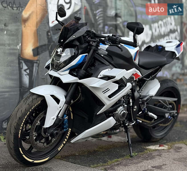 Мотоцикл Без обтекателей (Naked bike) BMW M 1000R 2024 в Киеве