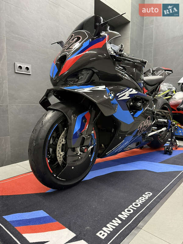 Спортбайк BMW M 1000RR 2024 в Киеве фото 4 Спортбайк BMW M 1000RR 2024 в Киеве
