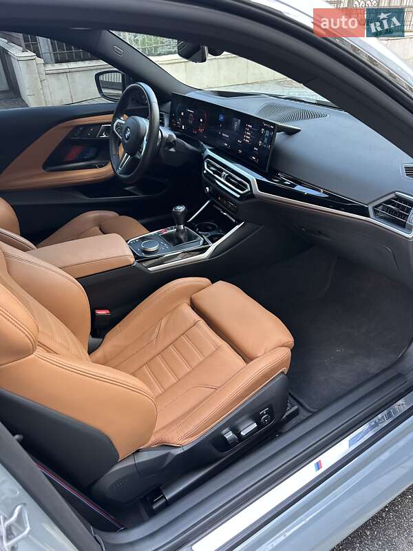 Купе BMW M2 2023 в Киеве фото 28 Купе BMW M2 2023 в Киеве