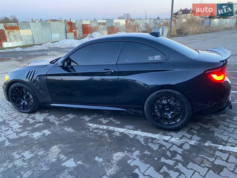 Купе BMW M2 2020 в Шептицькому