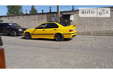 Седан BMW M3 1994 в Львові