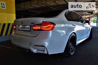 Седан BMW M3 2015 в Киеве